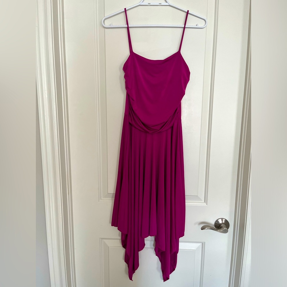 SINCERELY JULES Slinky dress with rouching Size Large BNWT